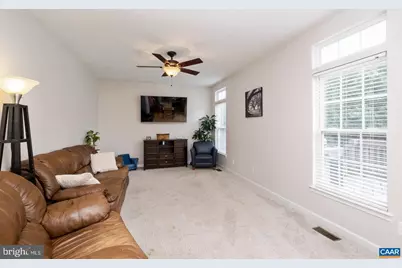 662 Holly Hill Dr, Barboursville, VA 22923 - Photo 8