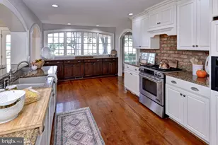 6454 Carmines Island Ln, Hayes, VA 23072 - Photo 50