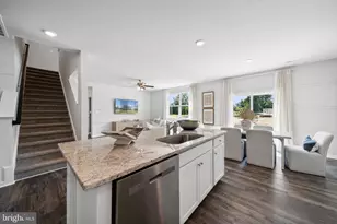 8685 Thomas Jefferson Way, Gloucester, VA 23061 - Photo 6