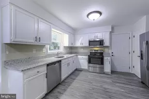 9281 Drawbridge Rd, Mechanicsville, VA 23116 - Photo 16