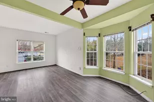 451 Hollybrook Ridge Ln, Richmond, VA 23223 - Photo 2