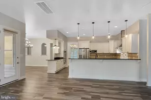 100 Lakewood Dr, Williamsburg, VA 23185 - Photo 14