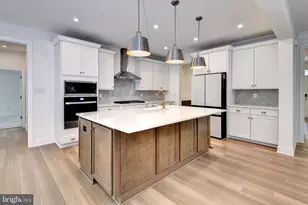 5109 Shoreline Ct, Williamsburg, VA 23185 - Photo 12