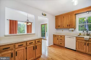 10464 Eisenhower Dr, King George, VA 22485 - Photo 16