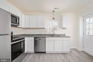 8061 James Madison Pkwy, King George, VA 22485 - Photo 20