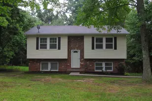 10194 Roosevelt Dr, King George, VA 22485 - Photo 1
