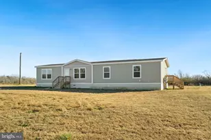 819 Bottom Rd, Saint Stephens Church, VA 23148 - Photo 2