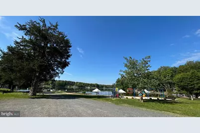 1346 N Lakeshore Drive, Louisa, VA 23093 - Photo 4