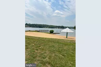 1346 N Lakeshore Drive, Louisa, VA 23093 - Photo 6