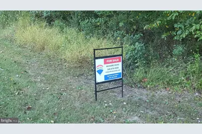 835 North Lake Shore Drive, Louisa, VA 23093 - Photo 1