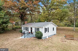 846 Borden Rd, Bumpass, VA 23024 - Photo 4