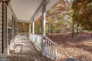 406 St Ivy Ave, Troy, VA 22974 - Photo 4