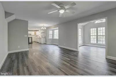 406 Saint Ivy Avenue, Troy, VA 22974 - Photo 10
