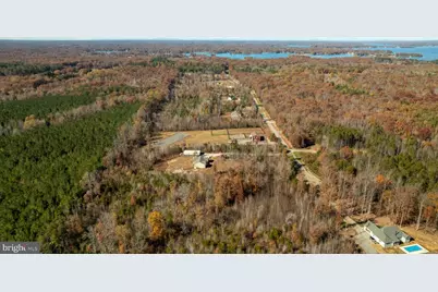 564 Equestrian Landing Trl, Bumpass, VA 23024 - Photo 64