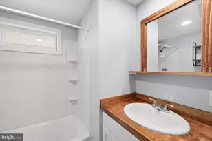 1262 S Lakeshore Dr, Louisa, VA 23093 - Photo 20