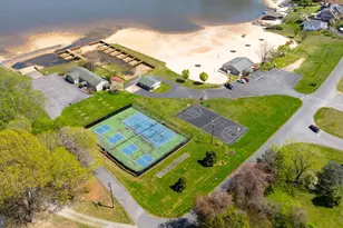 1262 S Lakeshore Dr, Louisa, VA 23093 - Photo 48