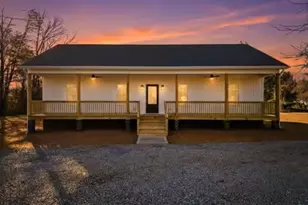 475 Fredericks Hall Rd, Bumpass, VA 23024 - Photo 1