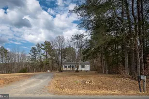 2174 Copper Line Rd, Bumpass, VA 23024 - Photo 32