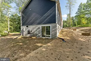 95 Woodland Shores Dr, Louisa, VA 23093 - Photo 54