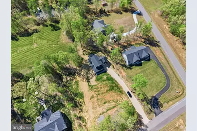 639 Noahs Landing Drive, Bumpass, VA 23024 - Photo 6