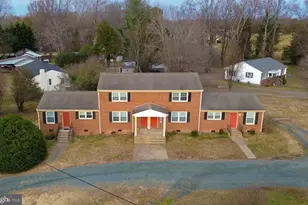 101 Patrick Henry Dr, Louisa, VA 23093 - Photo 1