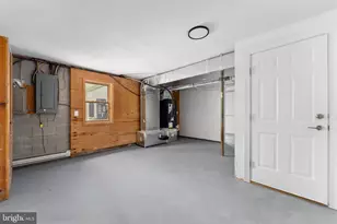 2367 N Lakeshore Dr, Louisa, VA 23093 - Photo 32