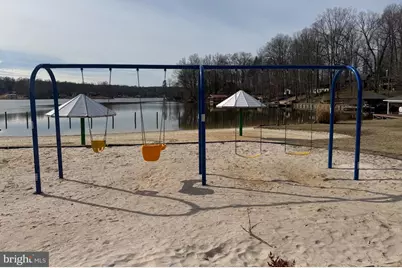 2367 N Lakeshore Drive, Louisa, VA 23093 - Photo 10