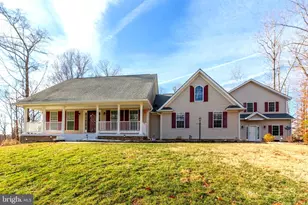219 Oakwood Dr, Mineral, VA 23117 - Photo 1
