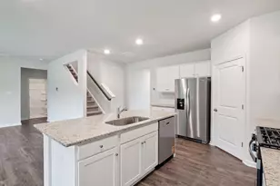 345 Glenmore Ln, Keswick, VA 22947 - Photo 8