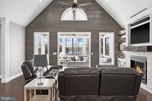 144 Rose Cir, Bumpass, VA 23024 - Photo 10