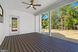 36 Anna Coves Blvd, Mineral, VA 23117 - Photo 32