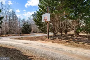 214 Castle Park Ln, Mineral, VA 23117 - Photo 44