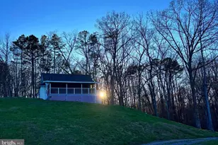 161 N Anna Dr, Louisa, VA 23093 - Photo 2