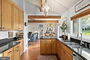 292 Bear Castle Dr, Bumpass, VA 23024 - Photo 38