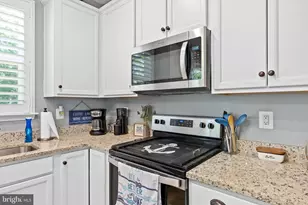 296 Robbie Rd, Bumpass, VA 23024 - Photo 8