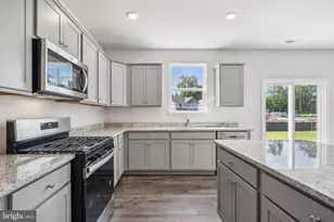 234 Glenmore Ln, Keswick, VA 22947 - Photo 6