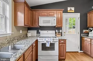 431 Wilson St, Bumpass, VA 23024 - Photo 12