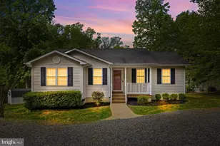 431 Wilson St, Bumpass, VA 23024 - Photo 2