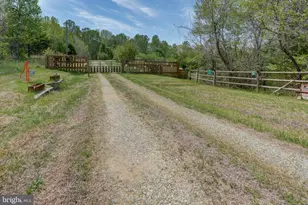 516 Apple Grove Rd, Mineral, VA 23117 - Photo 4