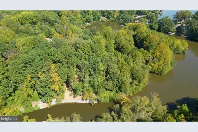 1242 N Lakeshore Drive, Louisa, VA 23093 - Photo 32