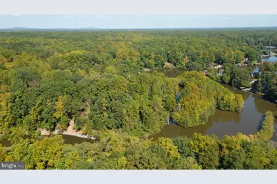 1242 N Lakeshore Drive, Louisa, VA 23093 - Photo 22