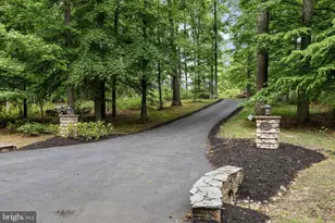 126 Village Dr, Bumpass, VA 23024 - Photo 18