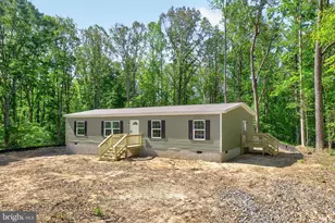 302 Raccoon Ln, Louisa, VA 23093 - Photo 2