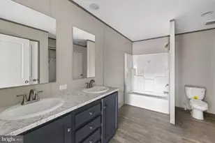 302 Raccoon Ln, Louisa, VA 23093 - Photo 14