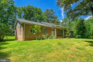 321 Willow Oak Ln, Bumpass, VA 23024 - Photo 2