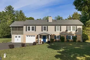 156 Scarlet O'Hara Ct, Bumpass, VA 23024 - Photo 2