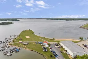 155 Noahs Landing Dr, Bumpass, VA 23024 - Photo 2