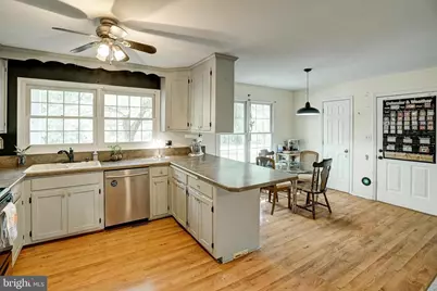 5275 New Line Road, Gum Spring, VA 23065 - Photo 16