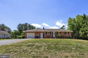 108 Melton Manor Dr, Gordonsville, VA 22942 - Photo 2