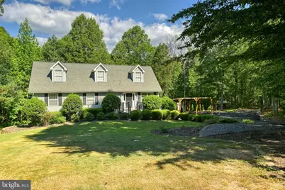 197 Shannon Glen Court, Louisa, VA 23093 - Photo 2